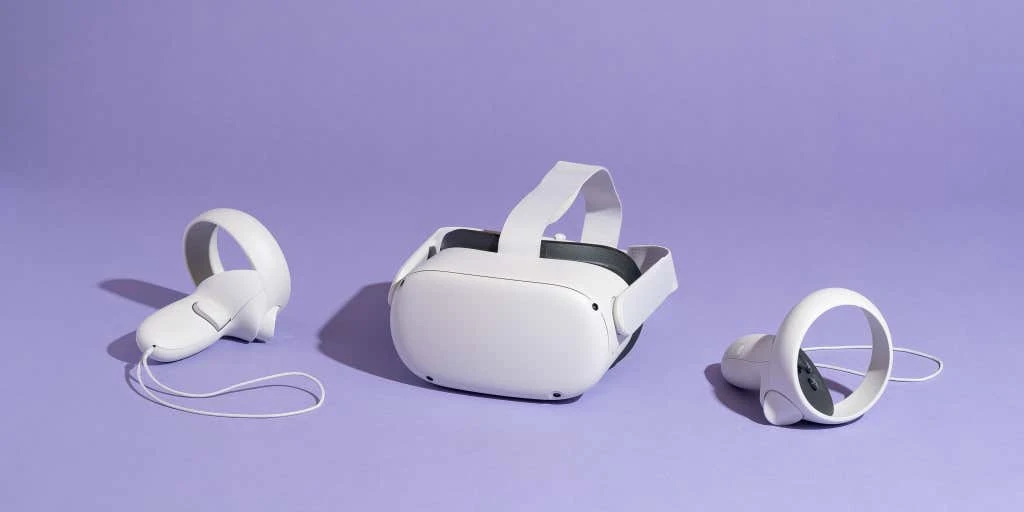 autonomous virtual reality headsets