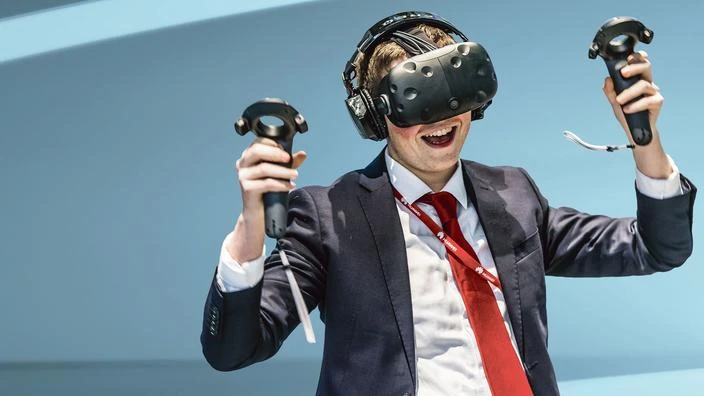 A real offer for virtual images