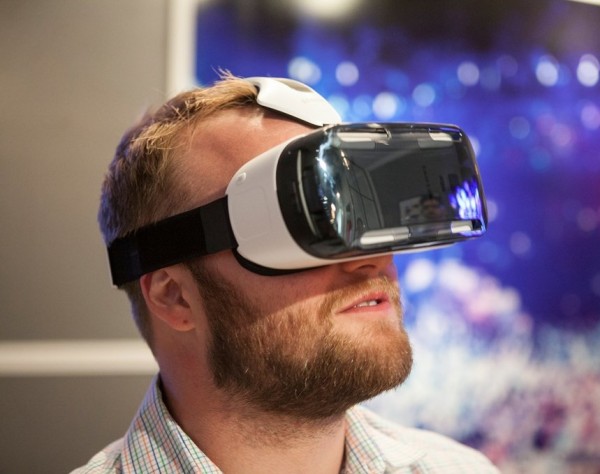 Virtual reality: organizations in the field of VR