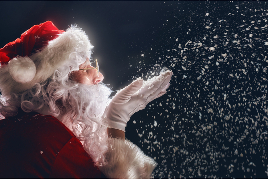 Санта Клаус, Кыш Бабай и пластическая магия