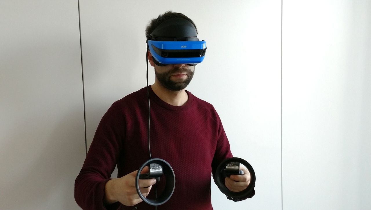 Windows Mixed Reality in the Test: What is the Headset and Controller of Acer are good?