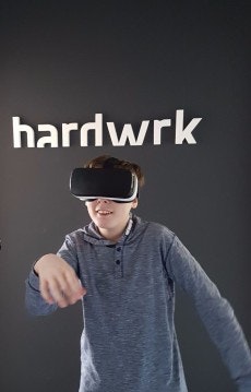 Leon has been testing the Samsung Gear VR. (Photo: t3n.de)
