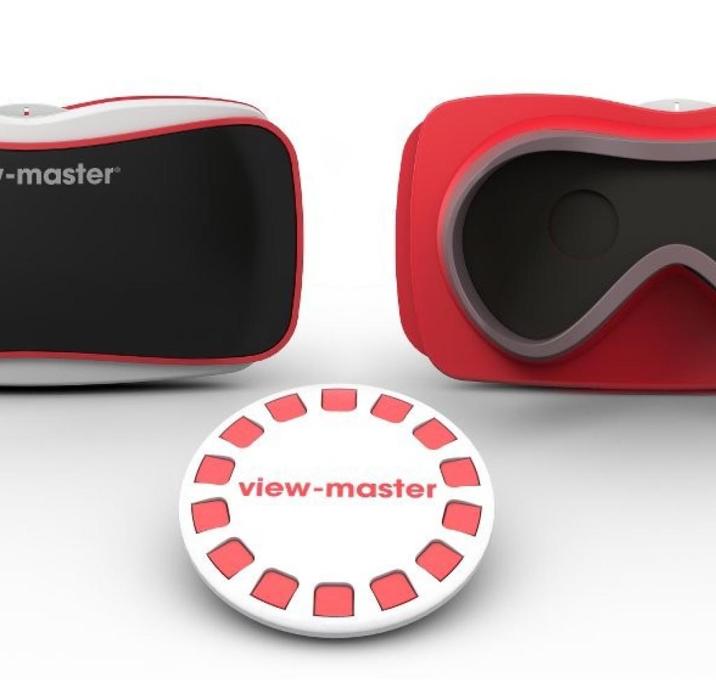 View-Master: Virtual reality should also be introduced into the children's room. In February 2015, Mattel therefore presented a new edition of the View Master in cooperation with Google. The glasses work similar to the cardboard. In other words, the user pushes a smartphone into it and dives into the virtual world via an app. So that children in particular do not spend too long with the view master, Mattel has deliberately dispensed with straps. Cost: $ 15.