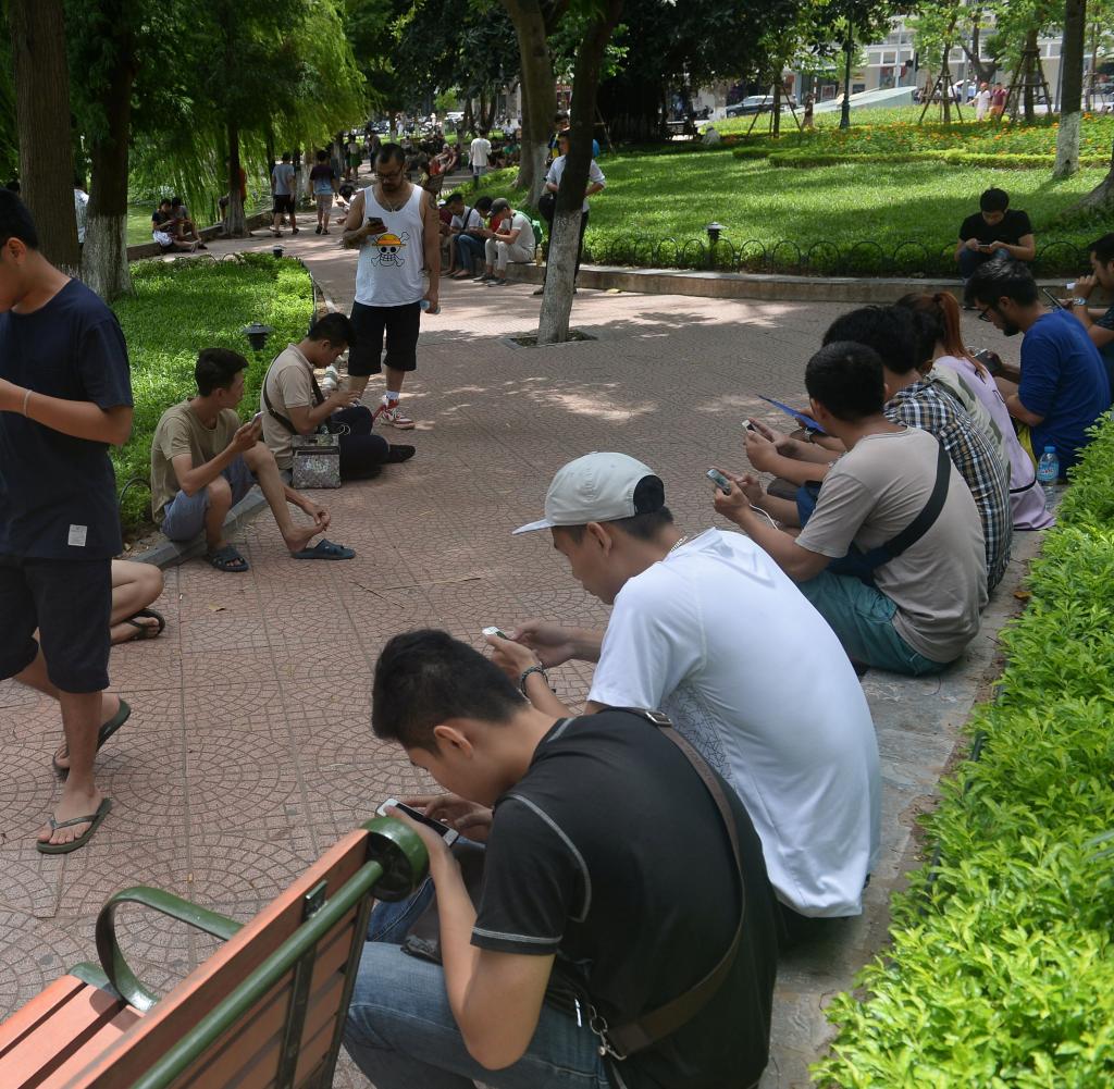 VIETNAM-LIFESTYLE-POKEMON-GAME