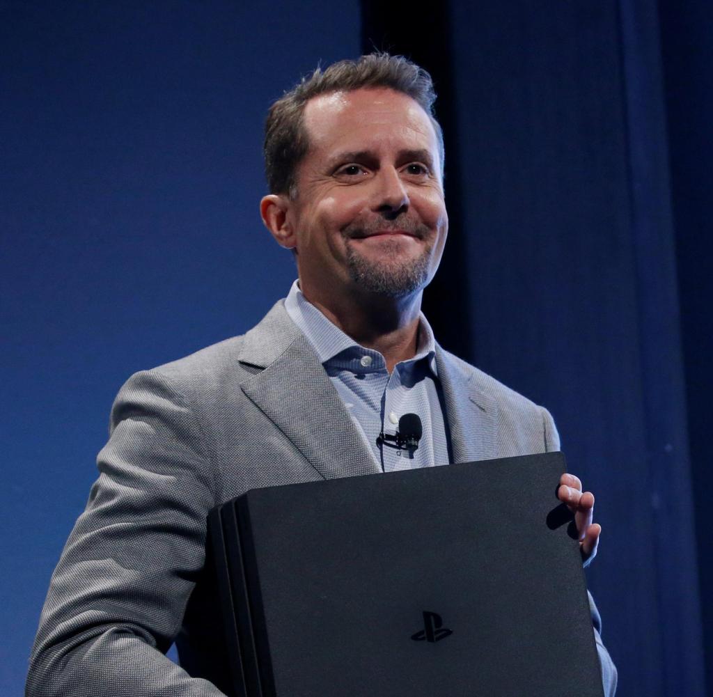 Andrew House, CEO of Sony Interactive Entertainment, with the new PS4 Pro