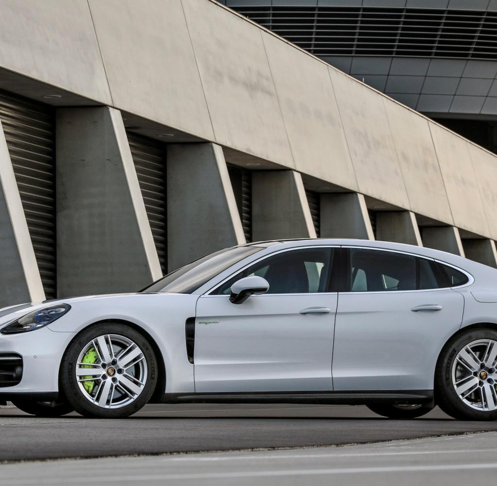 The Porsche Panamera is manufactured in Leipzig