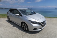 Nissan Leaf is a $ 30K mass-produced electric car © EVCentral