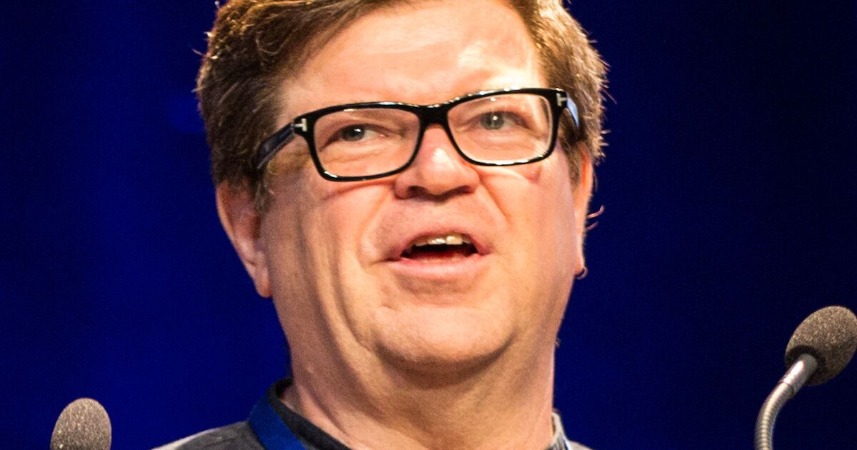 
    French Yann LeCun, Mr AI of Facebook, comes out of his reserve to defend the company
