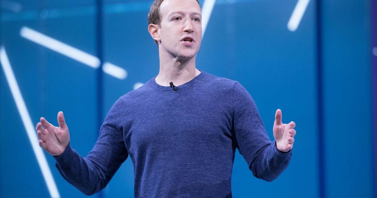 
    Mark Zuckerberg is facing a new attack from Facebook investors... and the 6 things to know in tech this morning
