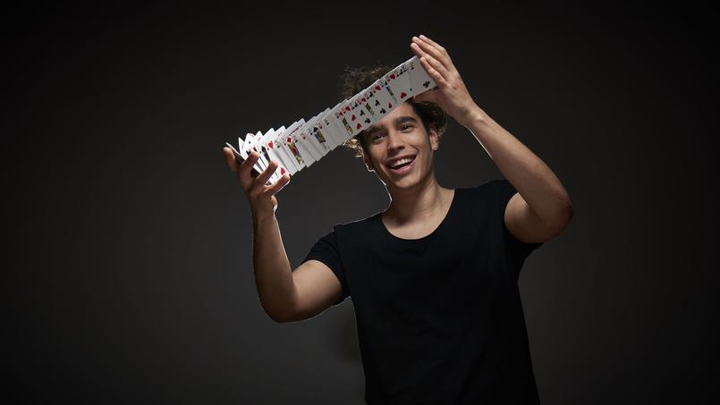 The incredible journey of Moulla, who entered engineering school to become a magician